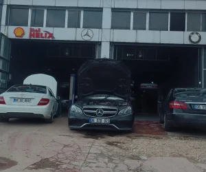 Etimesgut Land Rover Tamiri Özel Servisi: Zorlu Şartlara Uygun Profesyonel Bakım